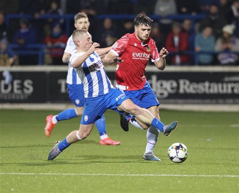 linfield fc vs coleraine fc.